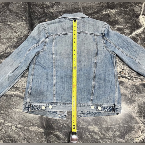 NWOT GAP Women’s Denim Jacket | Small - Picture 6 of 9